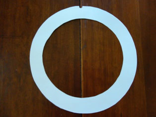 cardboard-wreath-2.jpg