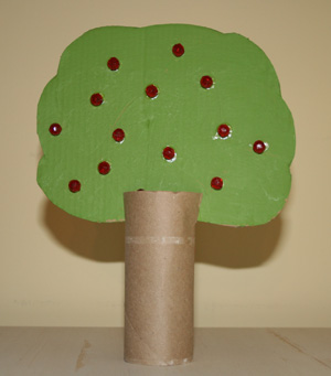 Craft Ideas  Toilet Paper Rolls on Toilet Paper Roll Apple Tree