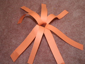 paper strip pumpkin step 1