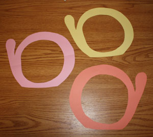 snail sun catcher craft step 3